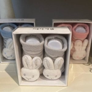 Baby booties with rattle 0-6 months PINK