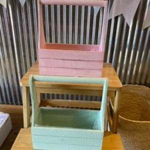 Wooden carry tote